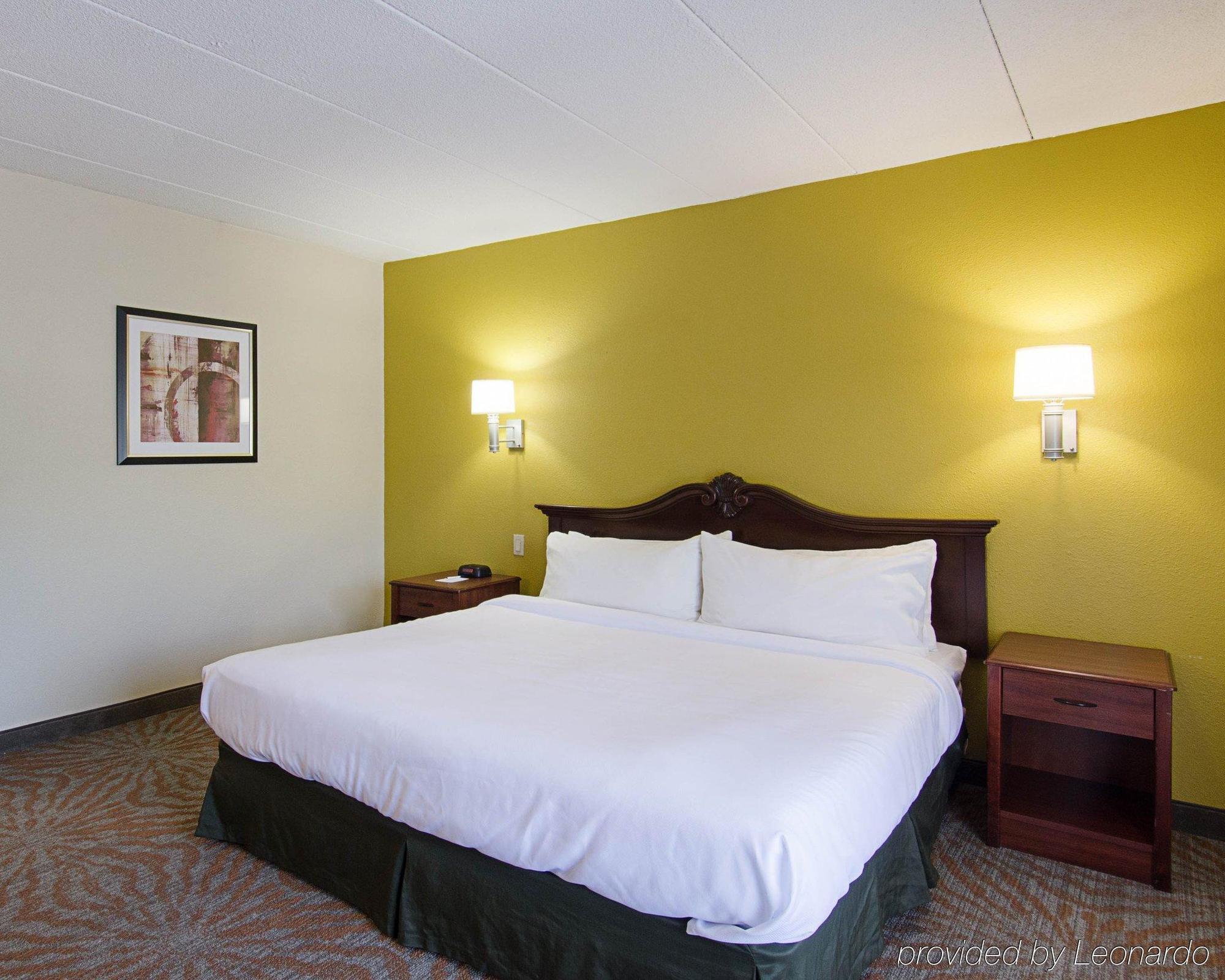 Suburban Extended Stay Hotel Worcester Esterno foto