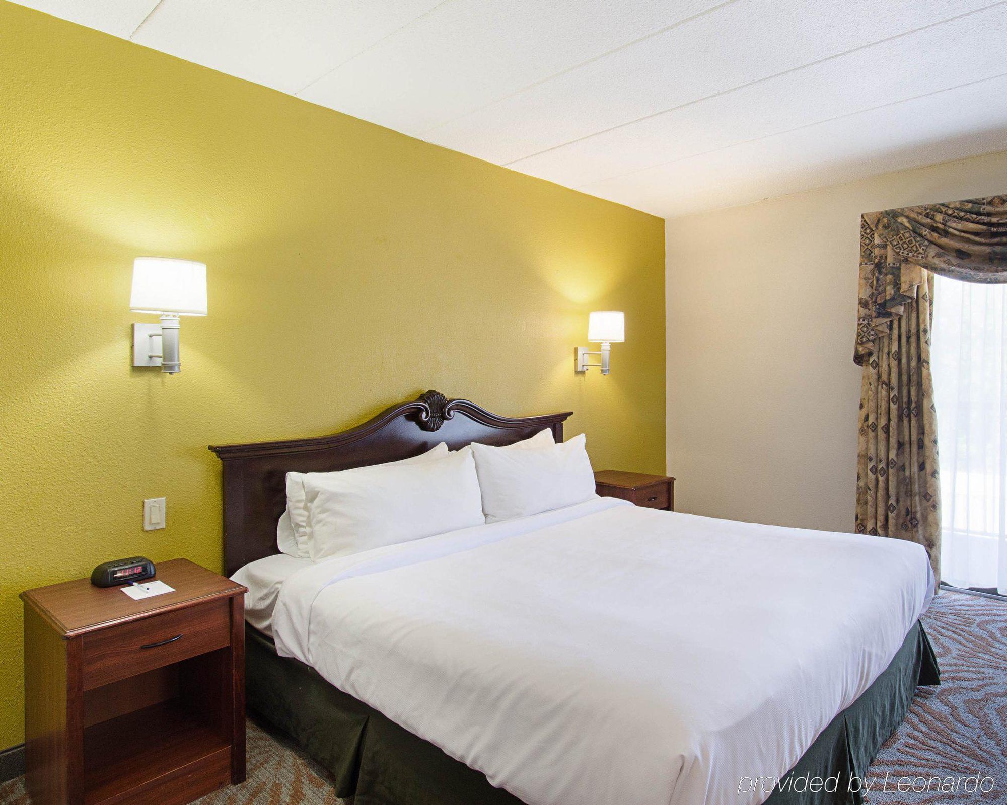 Suburban Extended Stay Hotel Worcester Esterno foto